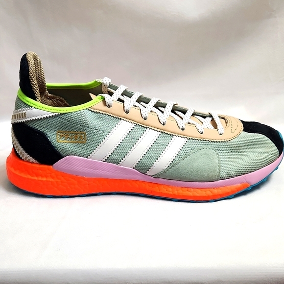 adidas Other - Adidas × Pharrell Williams Tokio Solar HU Friendship Pack sneakers (m size 10.5)